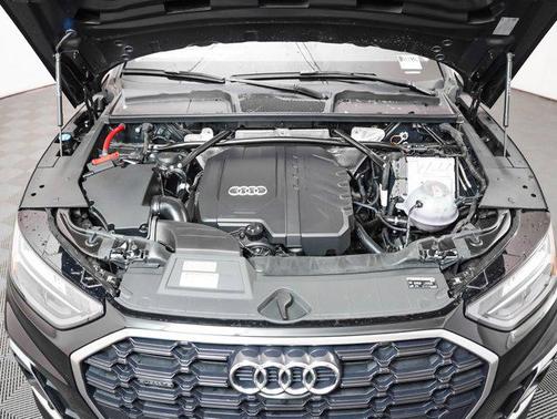 2025 Audi Q5 45 S line Premium Plus
