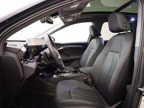 2025 Audi Q6 e-tron Premium quattro