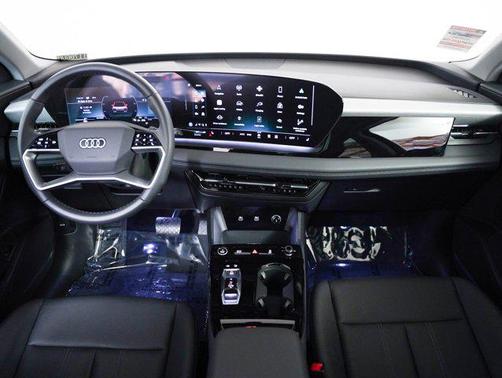 2025 Audi Q6 e-tron Premium quattro