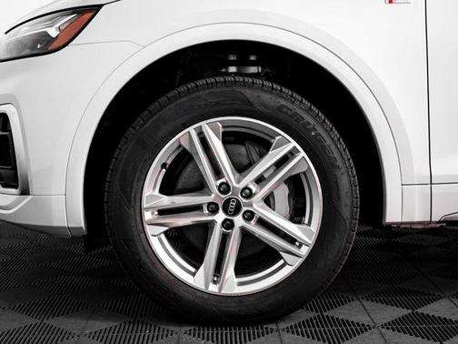 2025 Audi Q5 55 S line Premium Plus