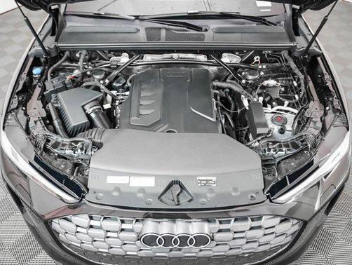 2025 Audi Q5 Premium