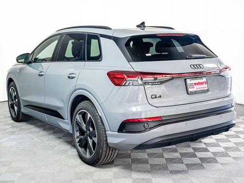 2025 Audi Q4 e-tron Premium Plus 55 quattro