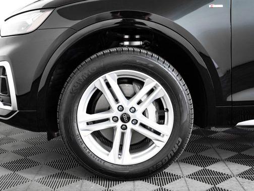 2025 Audi Q5 55 S line Premium Plus