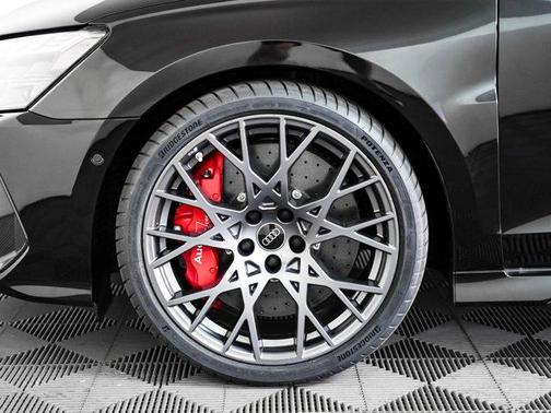 2025 Audi RS 3 2.5T (S tronic)