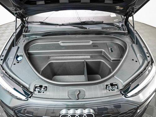 2025 Audi Q6 e-tron Premium Plus quattro