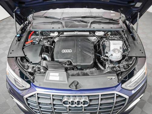 2023 Audi Q5 40 Premium