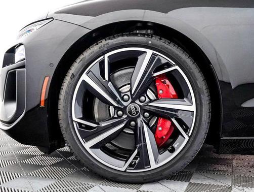 2025 Audi S6 e-tron Premium Plus