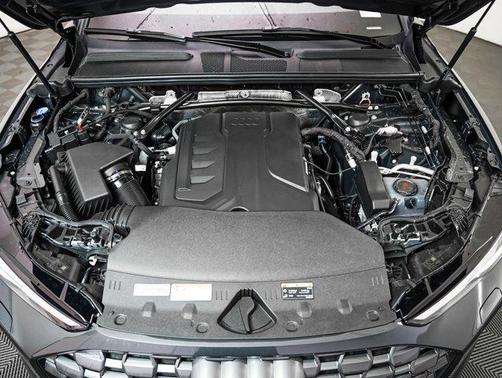 2025 Audi Q5 Premium