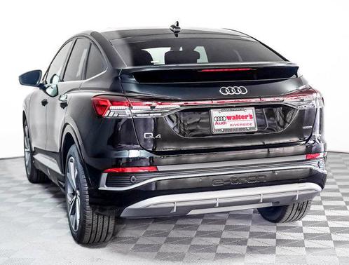 2025 Audi Q4 e-tron Sportback Premium 55 quattro