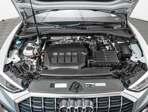 2022 Audi Q3 40 Premium Plus