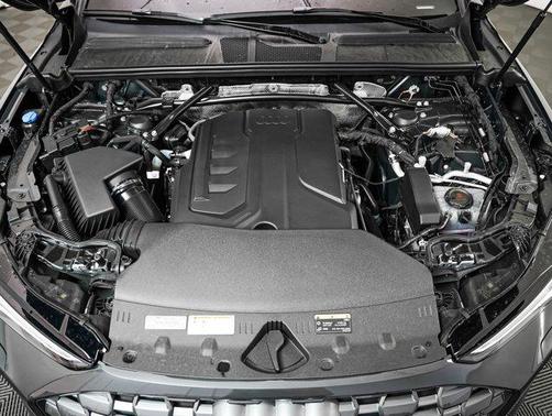 2025 Audi Q5 Premium Plus