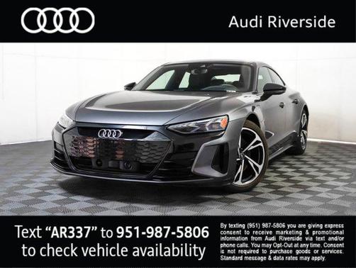 2022 Audi e-tron GT Premium Plus