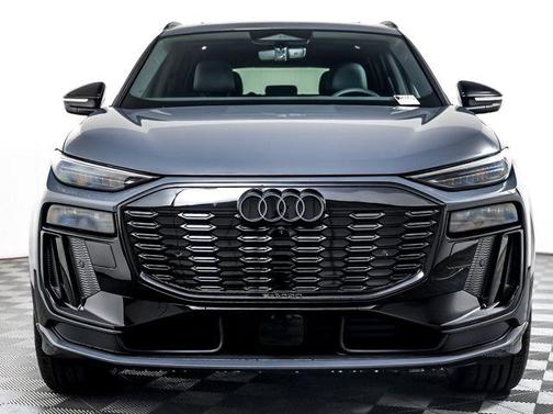 Magnet Gray 2027 Audi Q6 e-tron Premium Plus