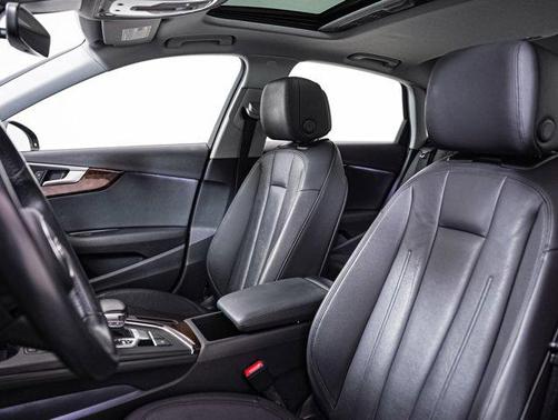 2019 Audi A4 40 Titanium Premium