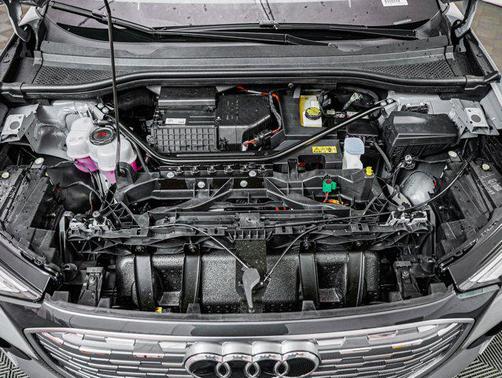 2025 Audi Q4 e-tron Sportback Premium Plus 55 quattro