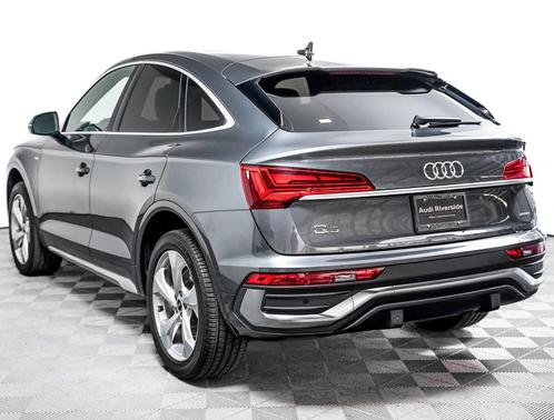 Daytona Gray Pearl Effect 2023 Audi Q5 45 S line Premium Plus