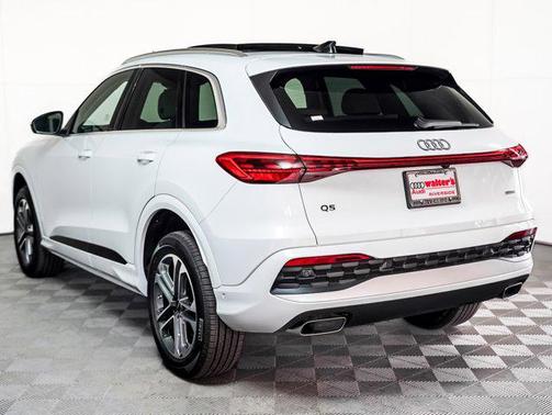 2025 Audi Q5 Premium