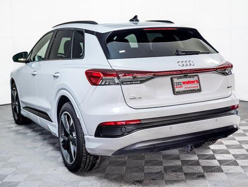 2024 Audi Q4 e-tron Premium Plus 55 quattro