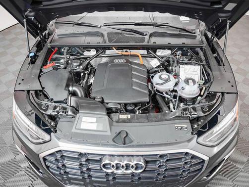 2025 Audi Q5 55 S line Premium Plus