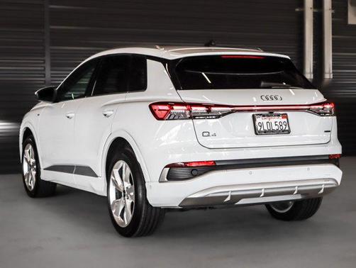 2023 Audi Q4 e-tron Premium Plus 50 quattro