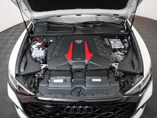 2026 Audi RS Q8 4.0T