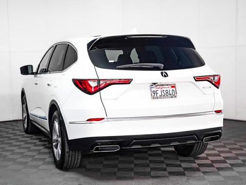 2023 Acura MDX Standard
