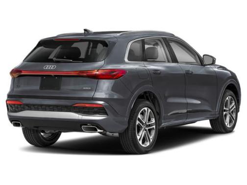 Tambora Gray Metallic 2026 Audi Q5 Premium TFSI quattro S tronic