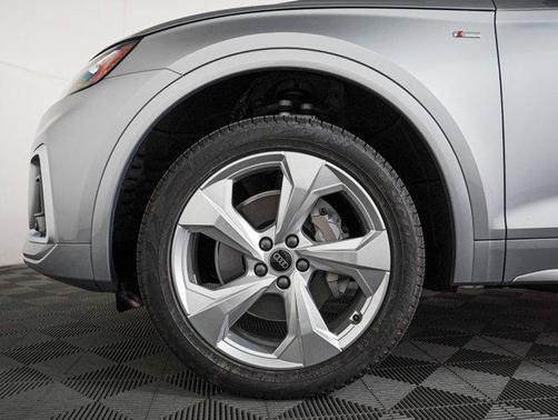 2025 Audi Q5 45 S line Premium Plus
