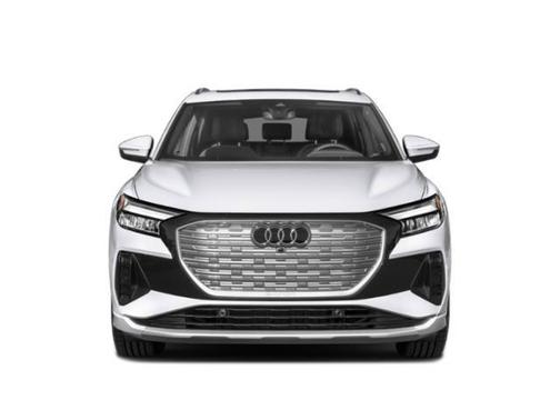 Navarra Blue 2025 Audi Q4 e-tron Premium 55 quattro