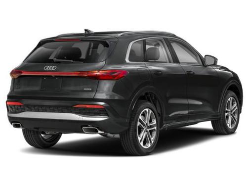 Glacier White Metallic 2026 Audi Q5 Premium Plus TFSI quattro S tronic