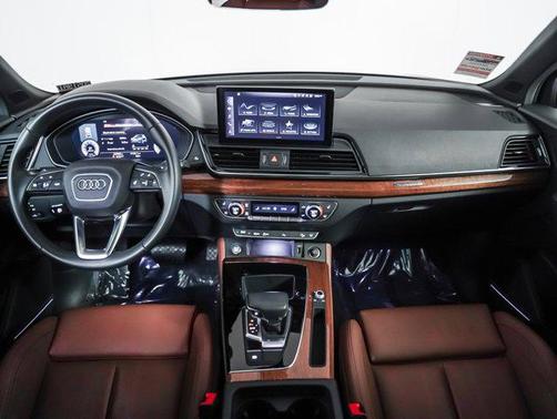 2023 Audi Q5 45 S line Premium Plus