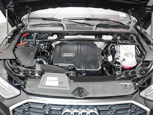2023 Audi Q5 45 S line Premium Plus