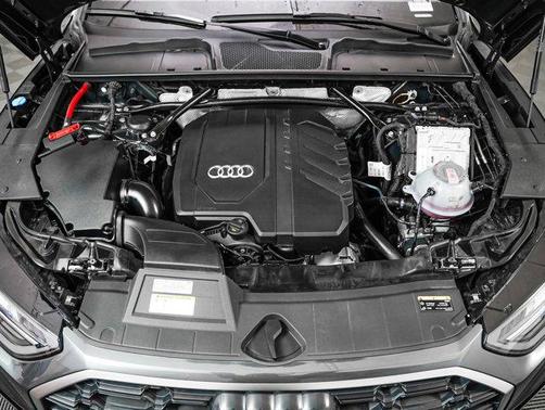2025 Audi Q5 45 S line Premium Plus