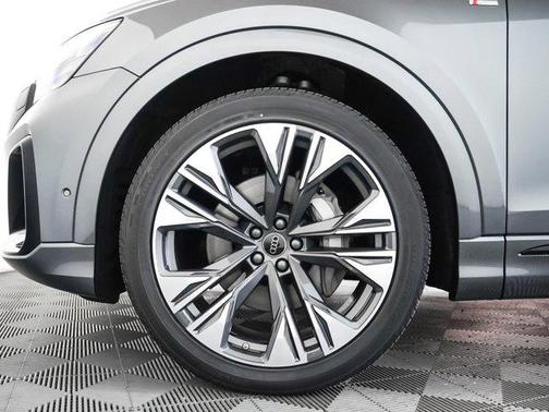 2026 Audi Q8 55 Prestige