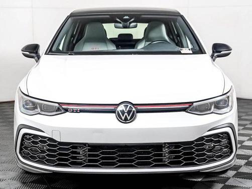 Opal White Pear 2024 Volkswagen Golf GTI 1.4T TSI