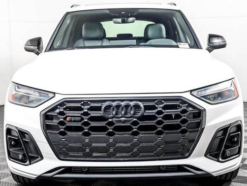 Arkona White 2024 Audi SQ5 3.0T Premium Plus
