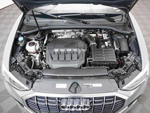 2022 Audi Q3 45 S line Premium Plus
