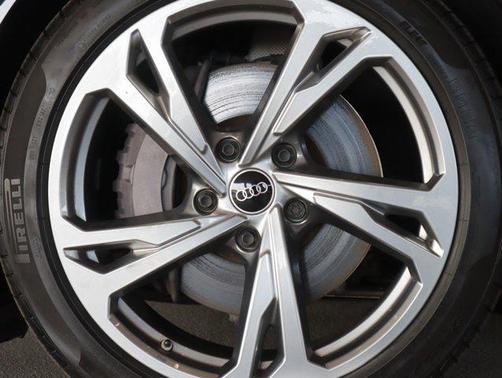 2023 Audi e-tron GT Premium Plus quattro