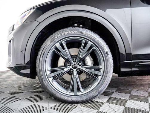 2026 Audi Q8 55 Premium