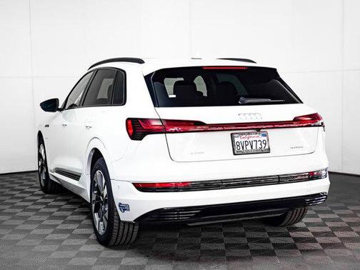 2021 Audi e-tron Premium