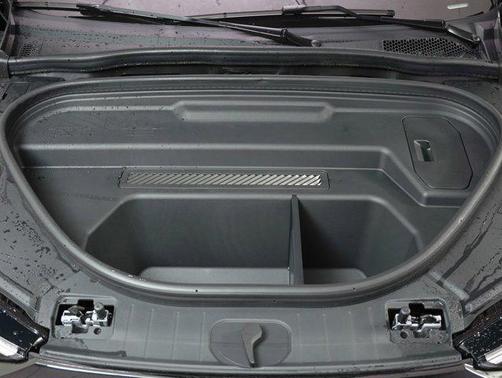 2025 Audi Q6 e-tron Premium