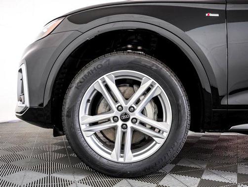 2025 Audi Q5 55 S line Premium Plus