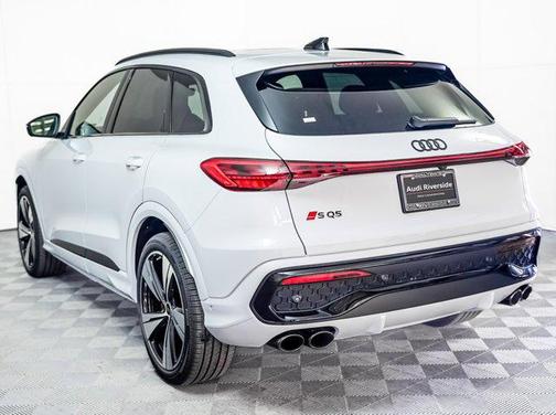 2025 Audi SQ5 3.0T Premium Plus