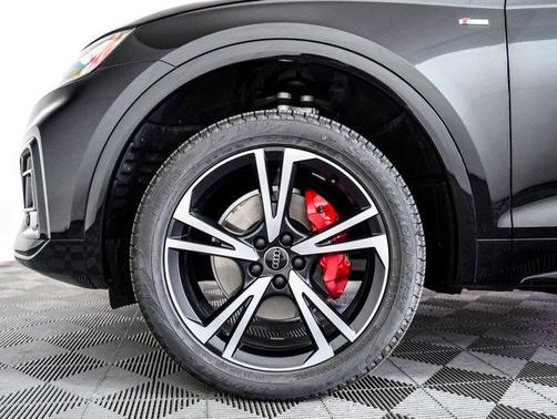 2025 Audi Q5 45 S line Premium Plus