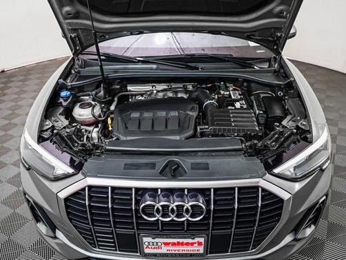 2022 Audi Q3 45 S line Premium