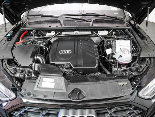 2025 Audi Q5 45 S line Premium