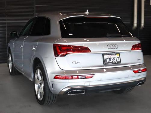 2022 Audi Q5 45 S line Premium Plus