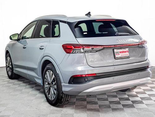 2024 Audi Q4 e-tron Premium Plus 40 RWD