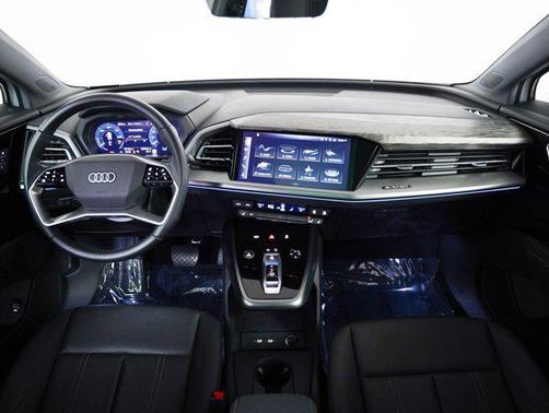 2024 Audi Q4 e-tron Premium Plus 55 quattro