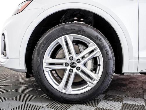2025 Audi Q5 55 S line Premium Plus